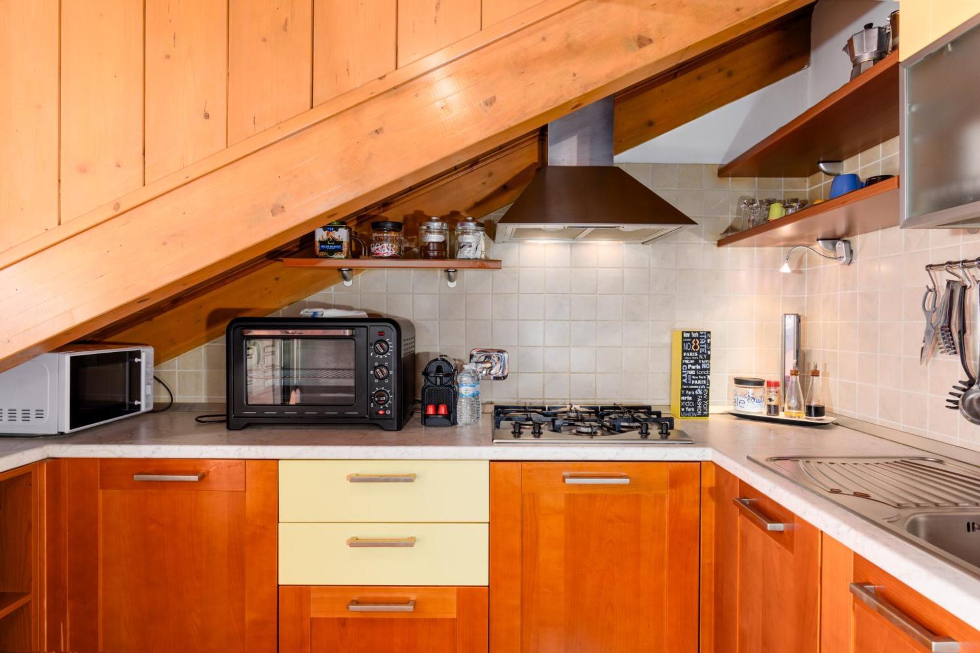 Ampia Mansarda E Terrazzo 10 Minuti Dal Centro Appartement Turijn Buitenkant foto