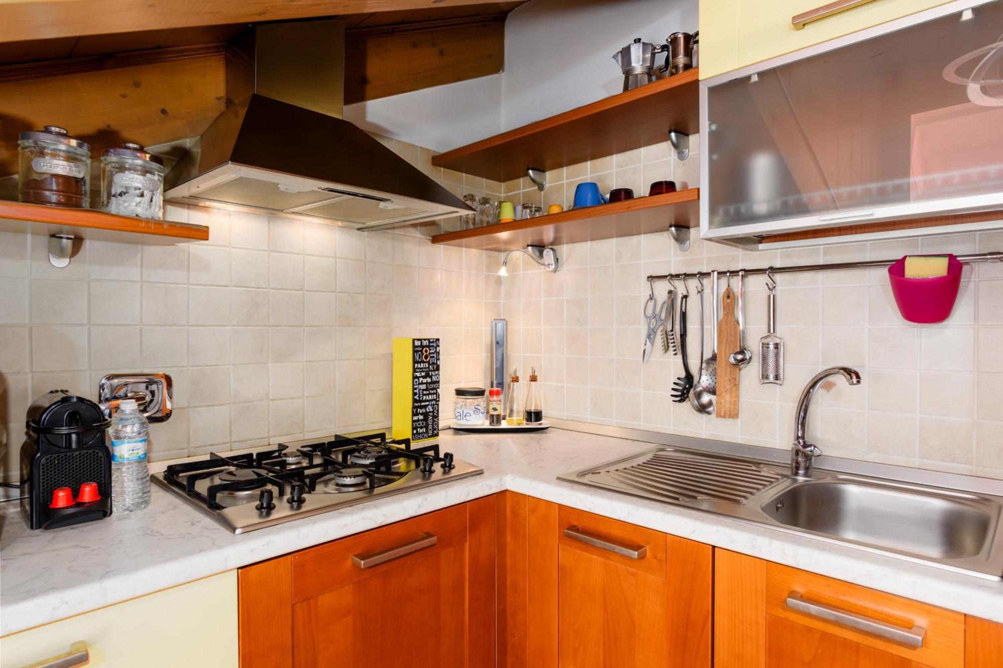 Ampia Mansarda E Terrazzo 10 Minuti Dal Centro Appartement Turijn Buitenkant foto